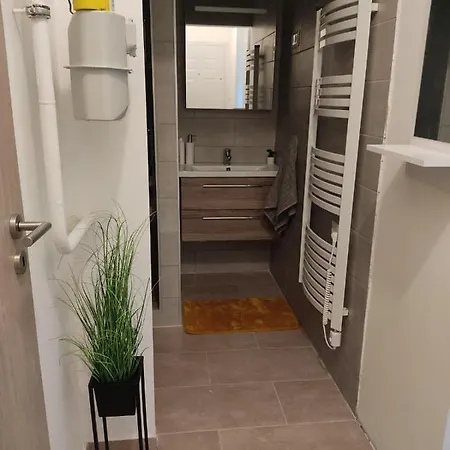 Apartment Lair *