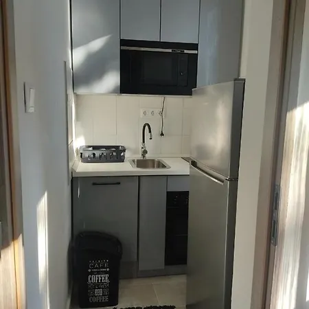 Lair Апартаменты Мишкольц